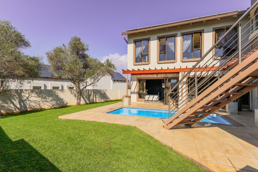 3 Bedroom Property for Sale in The Coves North West